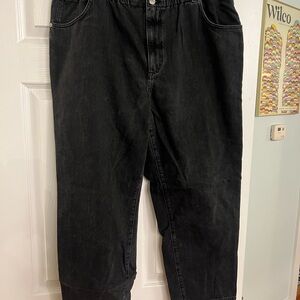 Women’s Black Relaxed Fit Jeans